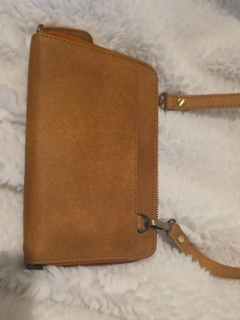 JOYN, Handcrafted Tan Leather Wristlet Or Crossbody Wallet,Fair Trade Certified